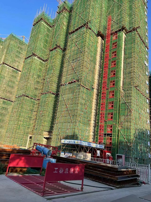 通遼市梓園二期項(xiàng)目封頂